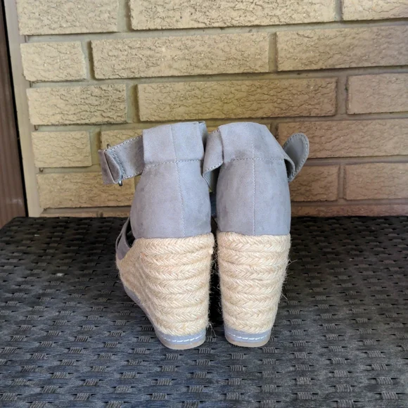 Universal Thread espadrille wedges - Picture 4 of 7